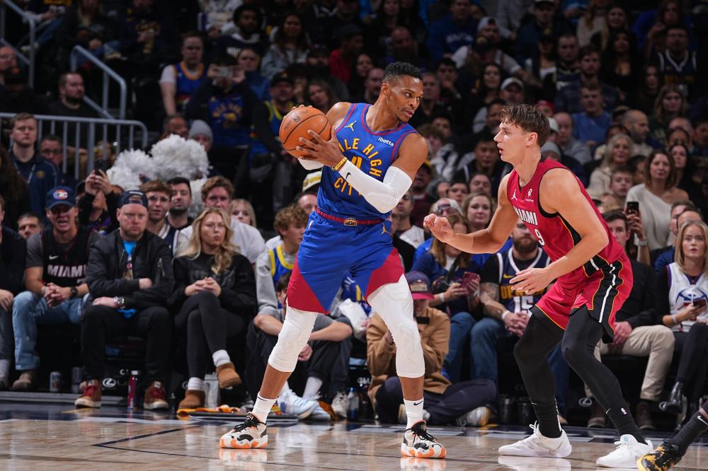 然而在前任 然而在前任