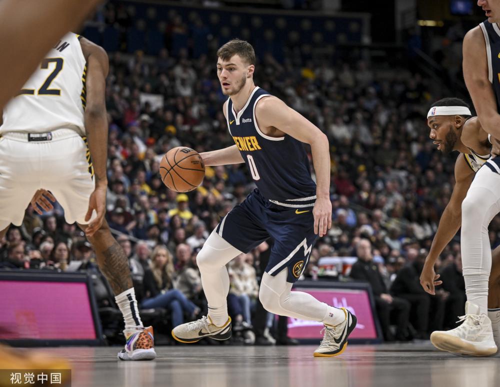 副总经理负 副总经理负