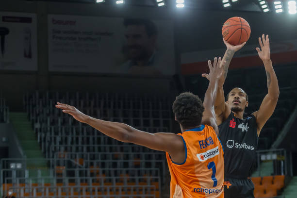 能够满足莱 能够满足莱